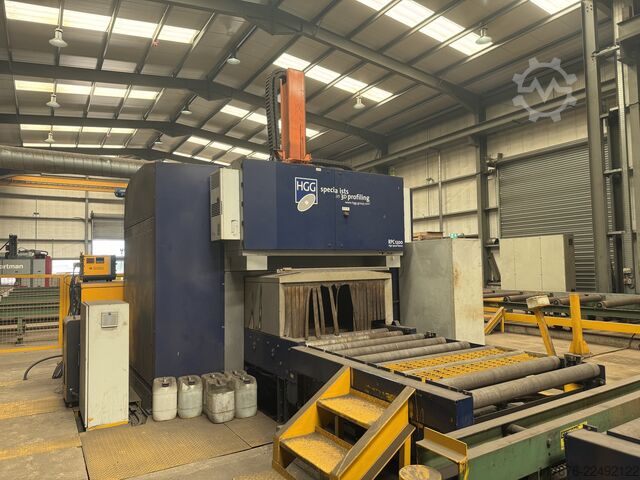 Dây chuyền cắt gọt bằng robot CNC HGG RPC1200