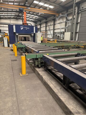 Dây chuyền cắt gọt bằng robot CNC HGG RPC1200