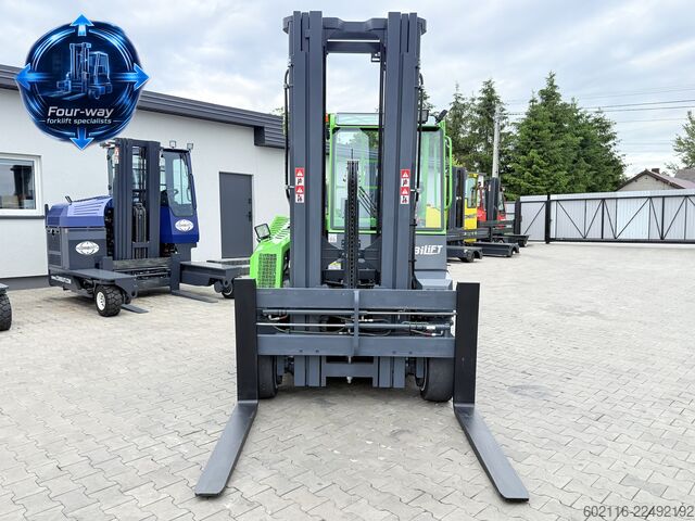 чотири-напрямний навантажувач Combilift CB4000 GAS TRIPLEX 6450MM POSITIONER