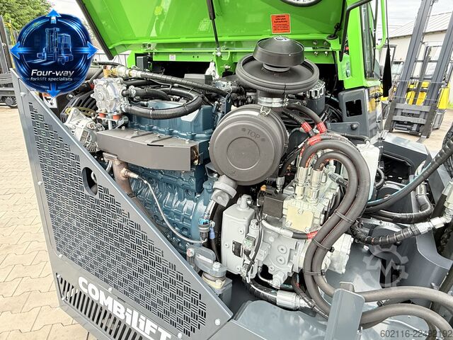 чотири-напрямний навантажувач Combilift CB4000 GAS TRIPLEX 6450MM POSITIONER
