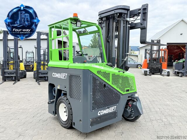 чотири-напрямний навантажувач Combilift CB4000 GAS TRIPLEX 6450MM POSITIONER