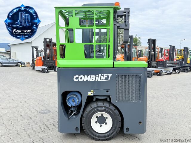 чотири-напрямний навантажувач Combilift CB4000 GAS TRIPLEX 6450MM POSITIONER