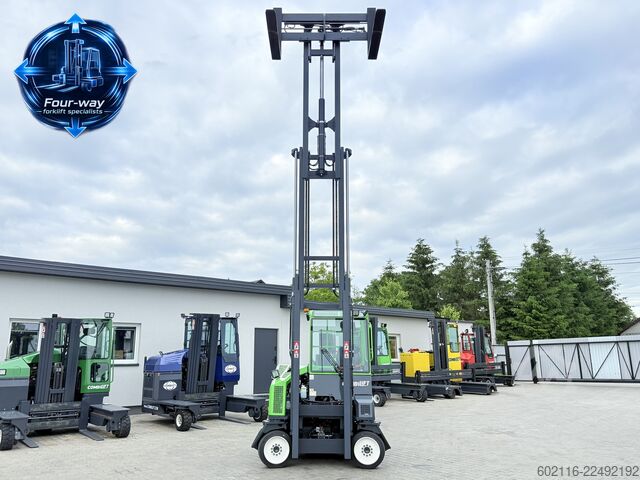 чотири-напрямний навантажувач Combilift CB4000 GAS TRIPLEX 6450MM POSITIONER
