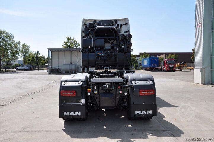 Грузовой автомобиль большой грузоподъёмности MAN TGX 41.640 8x4 WSK BB, 250 to push pull, Hydr.