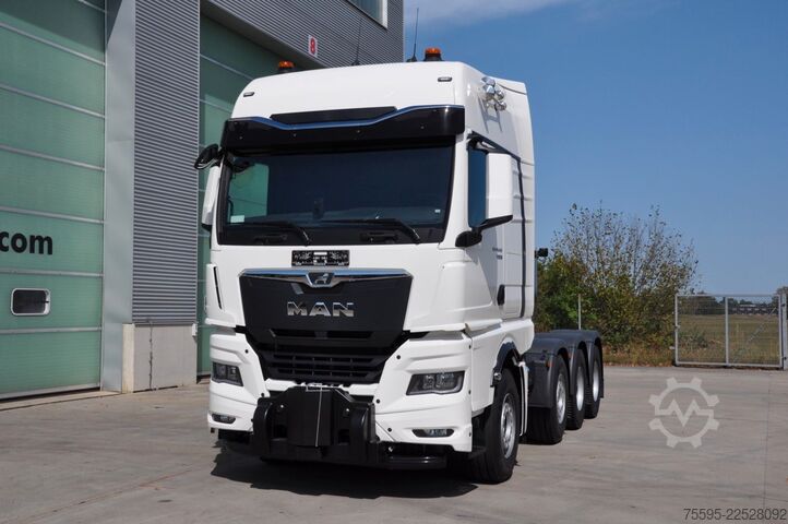 משאית כבדה MAN TGX 41.640 8x4 WSK BB, 250 to push pull, Hydr.