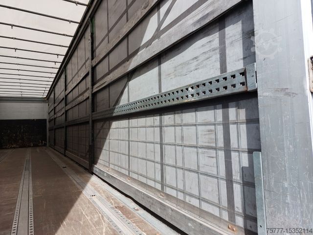 Auflieger mit Pritsche & Plane SCHMITZ CARGOBULL SCS 24- JOLODA- KONIKI- LIFT- SAF- Edscha- Porta