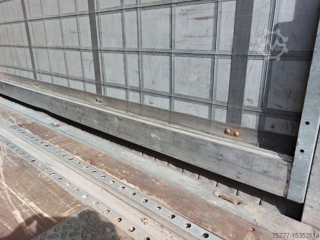 Auflieger mit Pritsche & Plane SCHMITZ CARGOBULL SCS 24- JOLODA- KONIKI- LIFT- SAF- Edscha- Porta