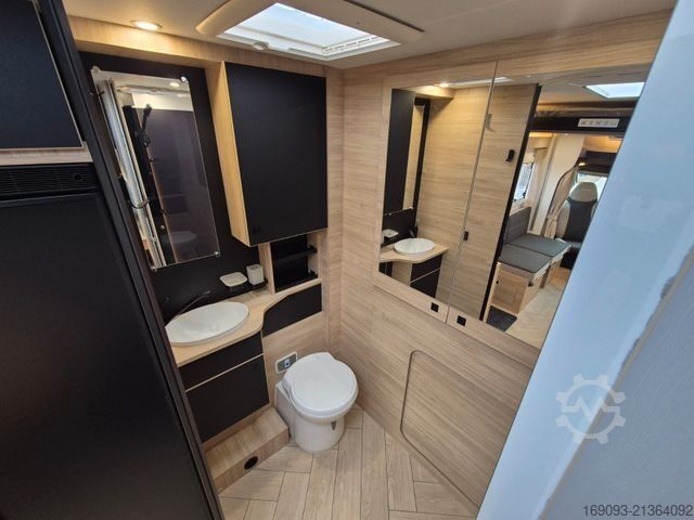 अर्ध-संयोजित कैम्पर CHAUSSON 640 Titanium Line *MJ26*Arctic*SAT+TV*165PS*Auto