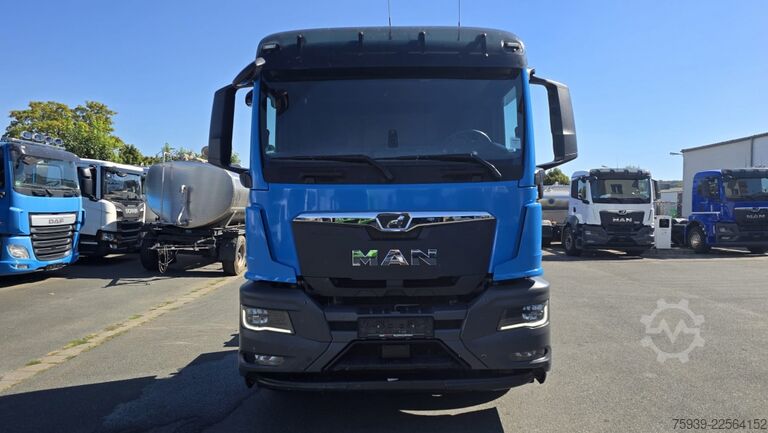 Standart çekici ünitesi MAN TGS 18.440 4x2
