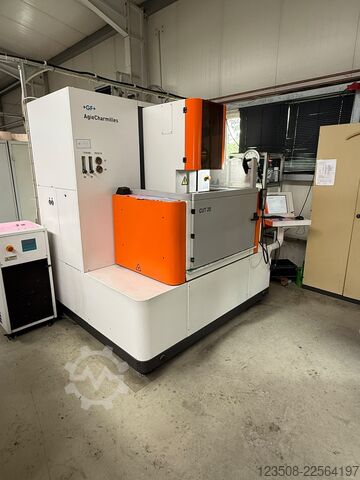 Machine d'érosion par fil AGIE CHARMILLES CUT20