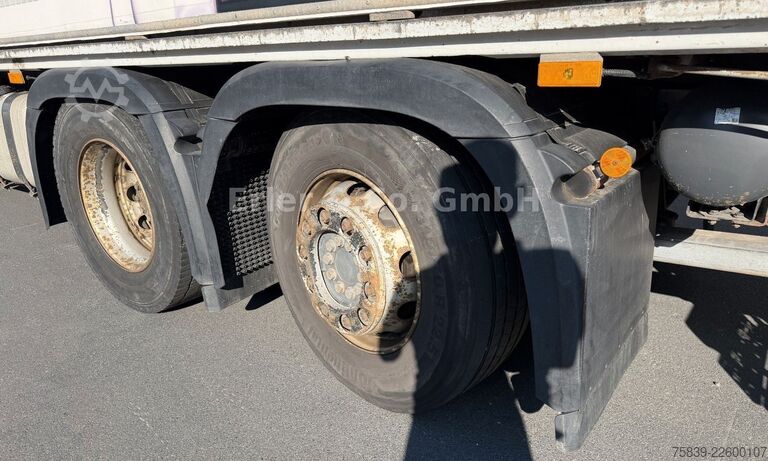 Camión plataforma con toldo MERCEDES-BENZ 2530 ANTOS, Wingliner li., 6x2, Lenkachse