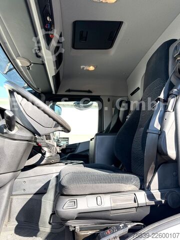 Camión plataforma con toldo MERCEDES-BENZ 2530 ANTOS, Wingliner li., 6x2, Lenkachse