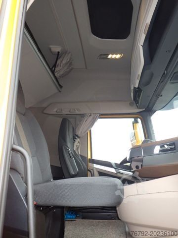Standard trekkvogn DAF XG+ 530 Skylight/Intarder/Hydr./PTO/Alcoa/257tkm