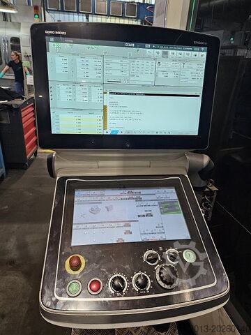 Centru de prelucrare - orizontal (APC) DMG MORI NHX 5000