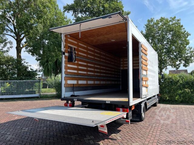 Koffert Mercedes-Benz Atego 916