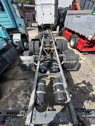 Kamyon şasisi MERCEDES-BENZ Actros 2542 6x2