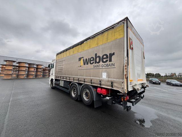 Tovorno vozilo s ravno platformo in ponjavo MAN TGX 26.480 mit Ladebordwand