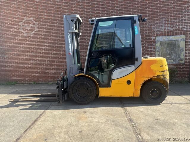 Carrello elevatore diesel Jungheinrich DFG 545s