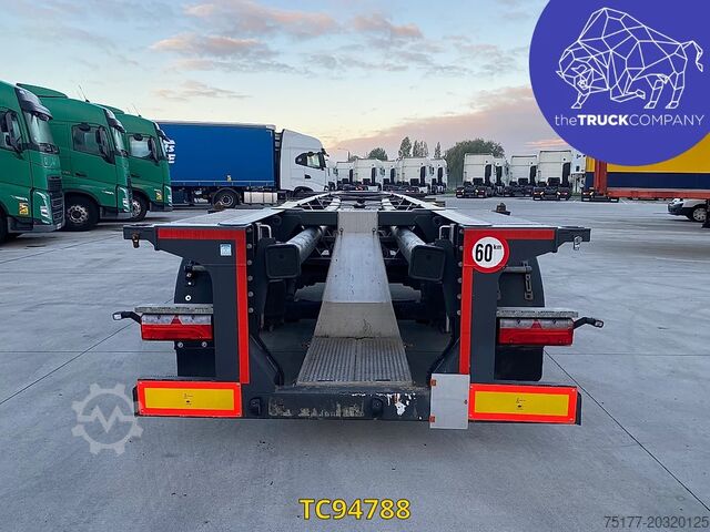Transporte de contenedores Kässbohrer 