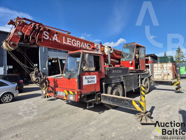 Gru di carico mobile Liebherr UTM 526