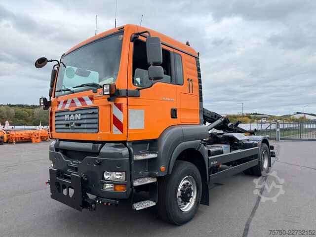 Otro MAN TGA 18.350 4x4 Meiller Winterdienst