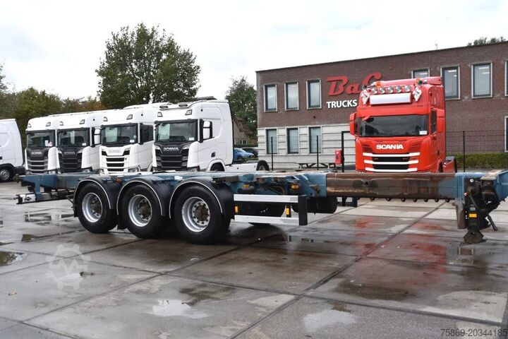 Prijevoz kontejnera D-TEC FT-43-03V - ADR FL - 3 x EXTENDABLE - BPW AXLES...