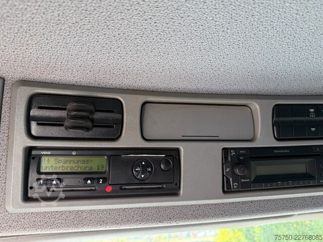 Smetiarsko vozilo MERCEDES-BENZ Actros 2532 6x2 Zoeller Medium X 2EC23