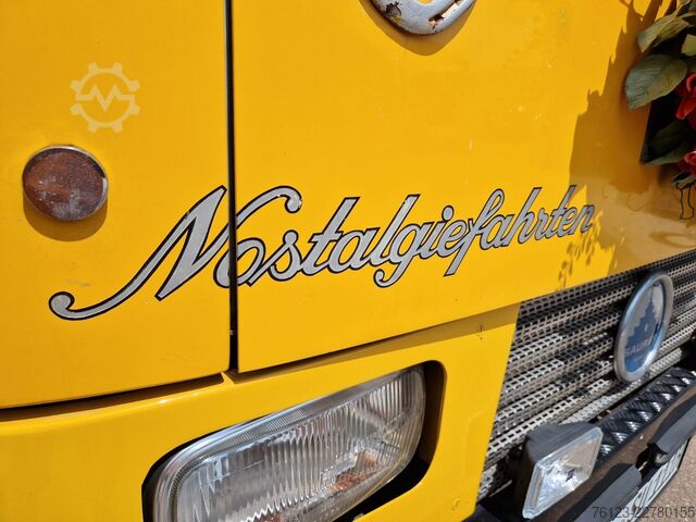 حافلة سياحية  Oldtimer Paket Saurer LC 4 und Volvo B 10 Lauber