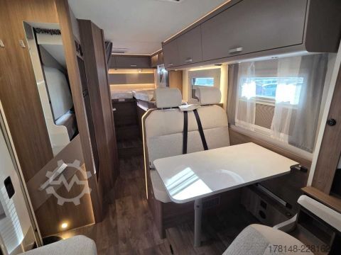 Innbyggður hjólhýsi Carado I 338 pro+