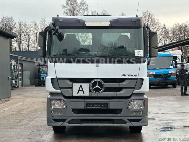 Autocamion cu cârlig pentru containere MERCEDES-BENZ Actros 2541 6x2 Euro5 HIAB-Abrollkipper