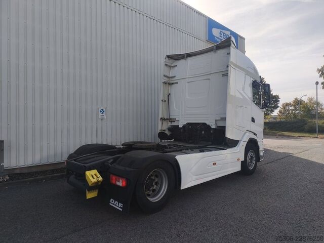 Standard SZM DAF FT XG 530
