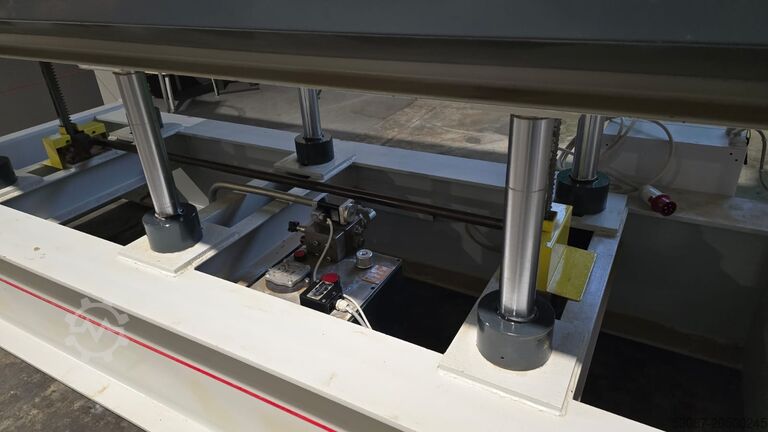 Hot press Italpresse XL/6-S