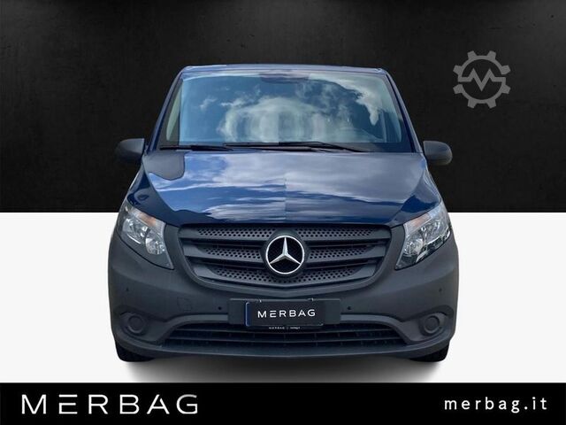 Erikoiskäyttöinen kuorma-auto Mercedes-Benz Vito