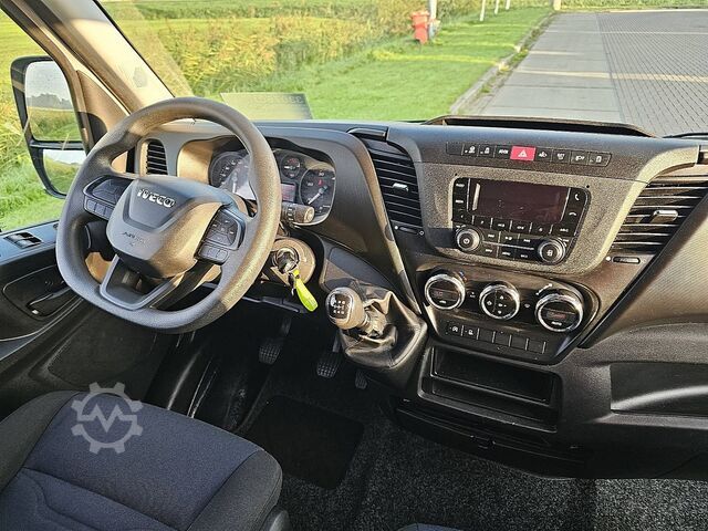 Maleta IVECO DAILY 35 S 14 Bakwagen | Laadklep | Zijdeur | S...