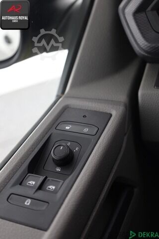 Minibus Volkswagen T6 Transporter T6.1 2.0 TDI 9 SITZE KLIMA,DAB,SH