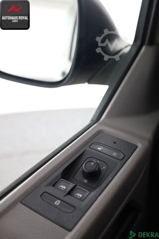 Minibus Volkswagen T6 Transporter T6.1 2.0 TDI 9 SITZE,KLIMA,NAVI