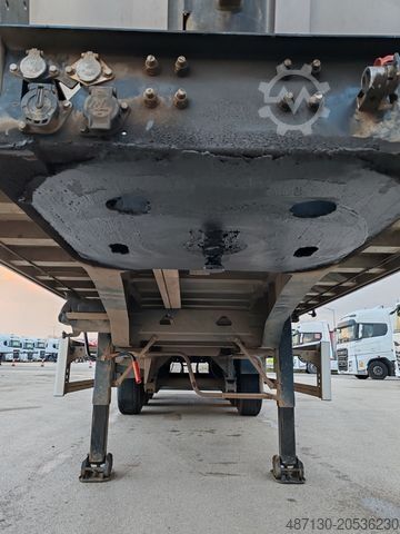 Gjysmë rimorkio për hedhje materiale MEGA MNL Mega Light