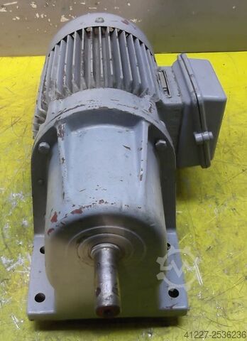 محرك تروس 0.18 كيلو واط 17 لفة في الدقيقة Bauer DK880H/200