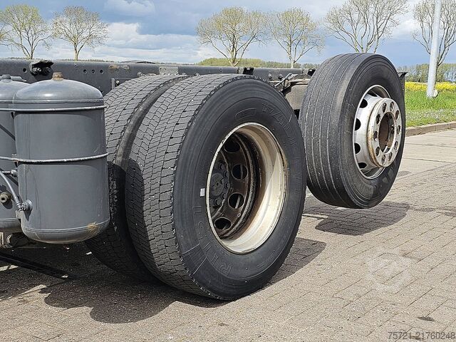 Telaio con cabina DAF XF 480 6x2*4