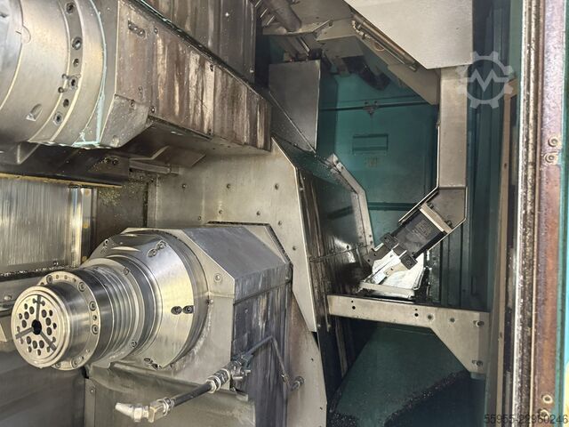 Pusat pembubutan dan milling CNC INDEX C200