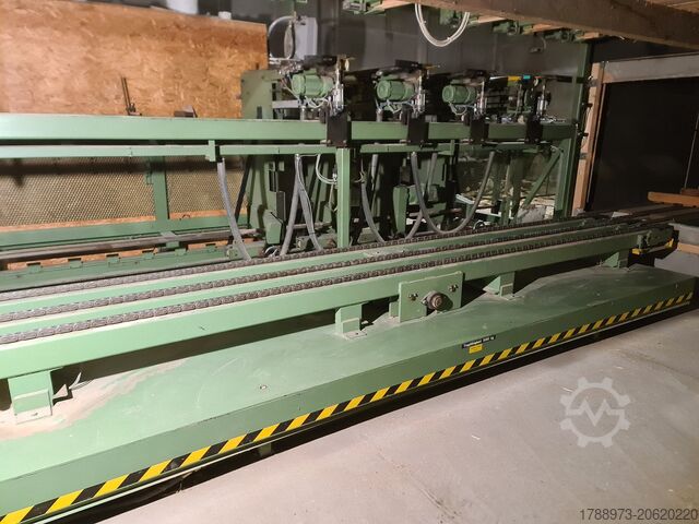 Píla s optimalizáciou a stohovačom Weinig WEINIG