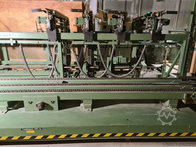 Píla s optimalizáciou a stohovačom Weinig WEINIG 