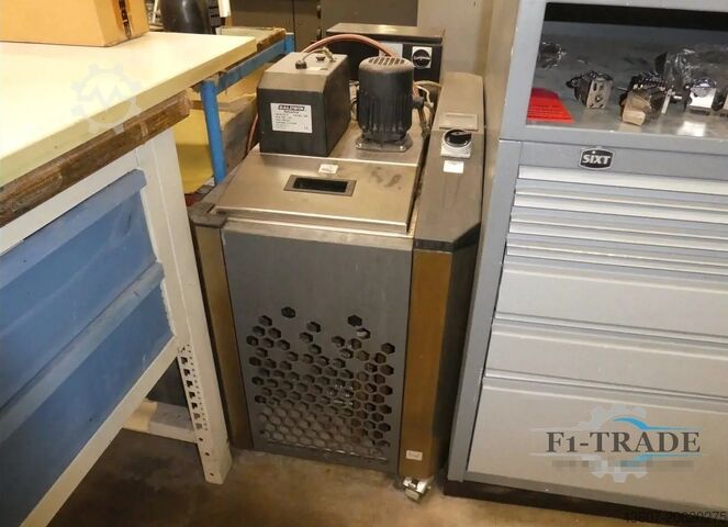 2-värinen arkkisyöttöinen offsetpainokone Heidelberg SM 52-2