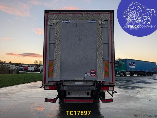 حقيبة سفر Renault Premium 280