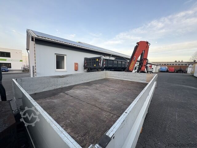 Pritschenwagen Fuso FUSO 7C18 Canter Pritsche 3.8m Kran 2x hydr.