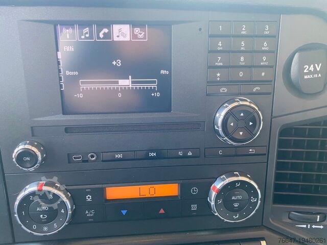 Standardni vlačilec MERCEDES-BENZ VI Actros IV 18 2012 - actros 1848 LS flat cab. . 2,5 Euro VI