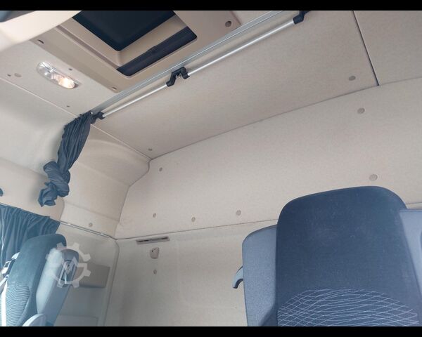 Standardni vlačilec MERCEDES-BENZ VI Actros IV 18 2012 - actros 1848 LS flat cab. . 2,5 Euro VI