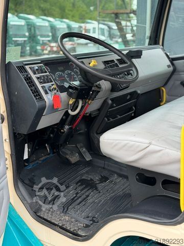 Trekker FREIGHTLINER FL70 4x2 elek verschiebbare Sattelkupplung *TOP*