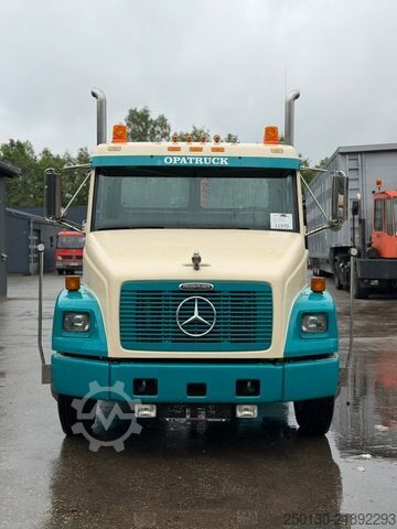 Trekker FREIGHTLINER FL70 4x2 elek verschiebbare Sattelkupplung *TOP*