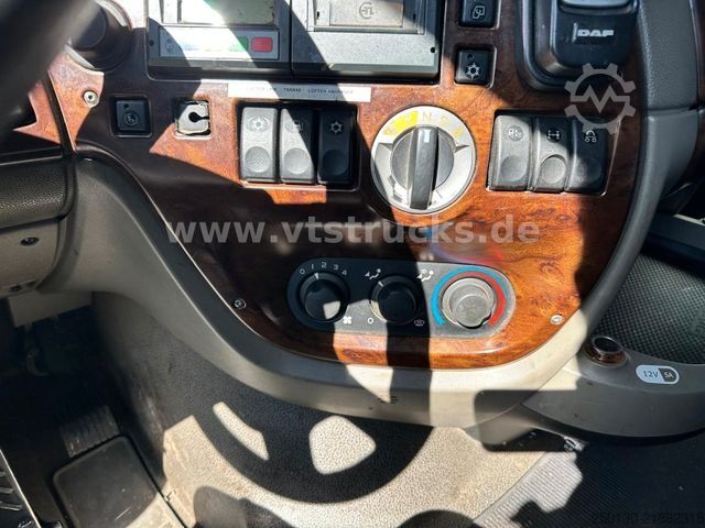 Vrachtwagenchassis DAF XF105 6x2 LL 3.Stock Menke Hubdach/Rampe/Tränke
